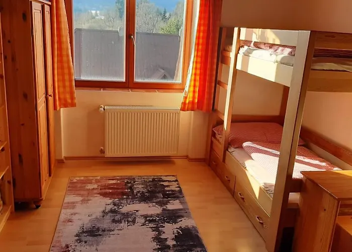 Apartment Nad Teplou Vltavou